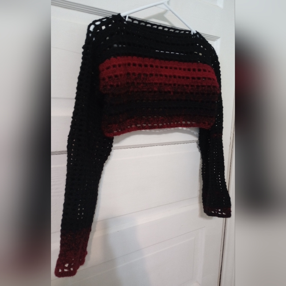 Handmade Knit Long Sleeve - Picture 4 of 15